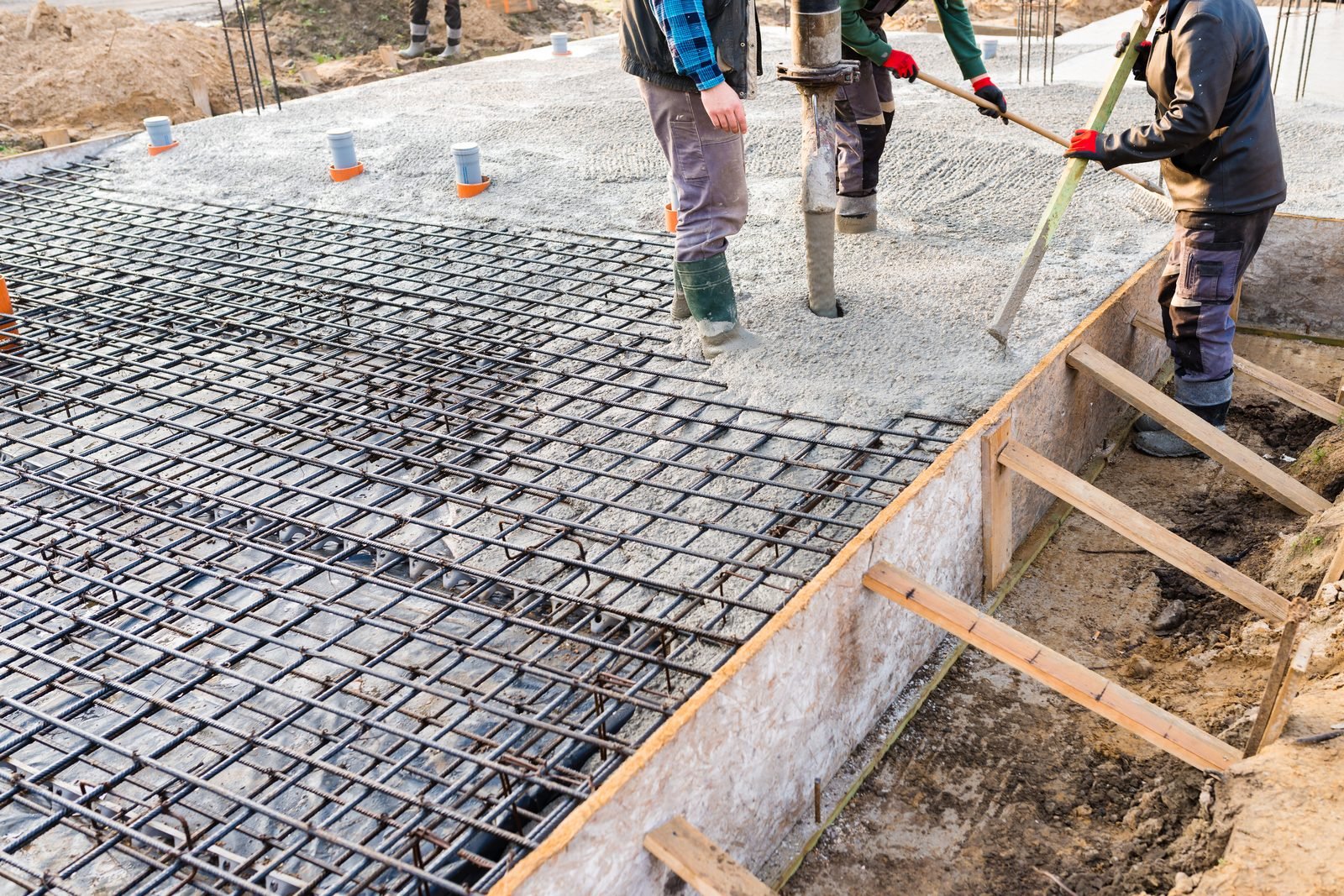 Foundation rebar mat before a concrete pour